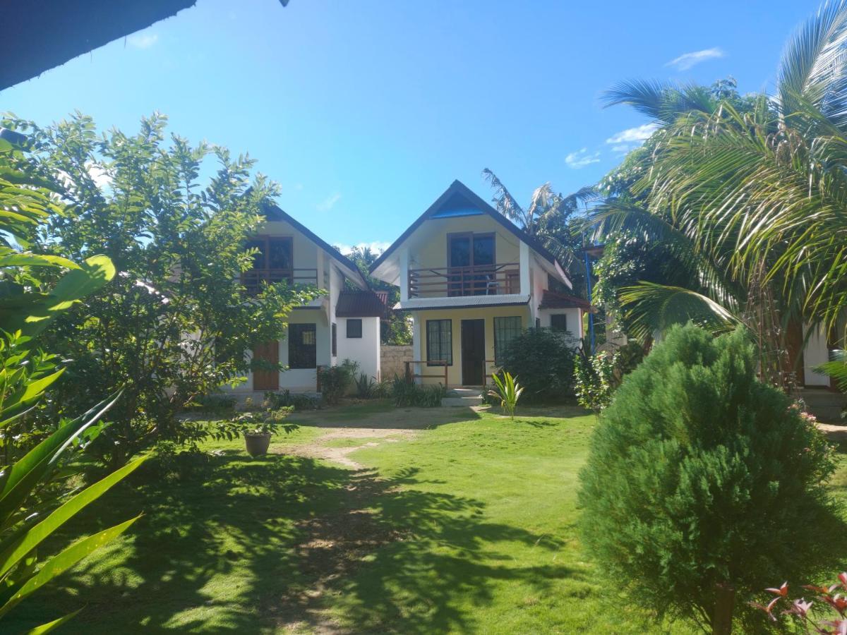 Gardenview Homestay Siargao ゼネラル・ルナ エクステリア 写真