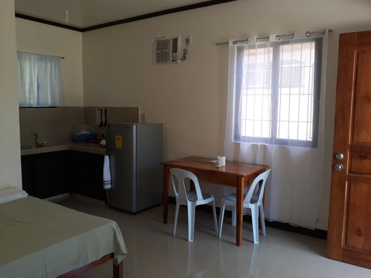 Gardenview Homestay Siargao ゼネラル・ルナ エクステリア 写真