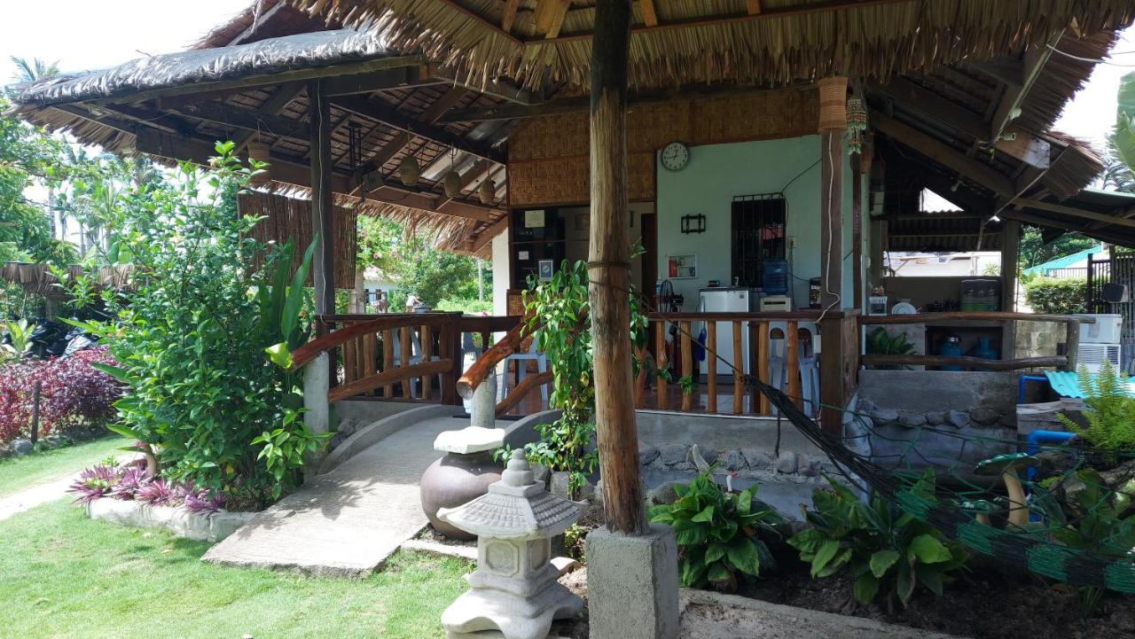 Gardenview Homestay Siargao ゼネラル・ルナ エクステリア 写真