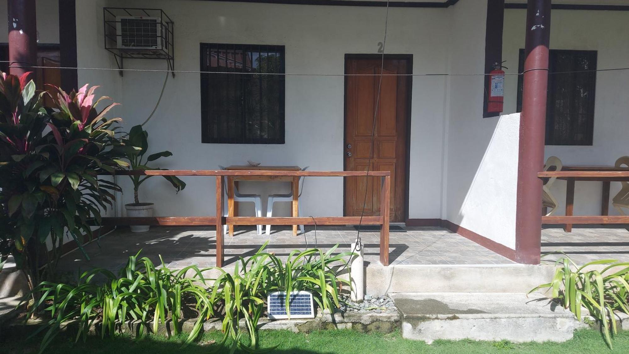 Gardenview Homestay Siargao ゼネラル・ルナ エクステリア 写真