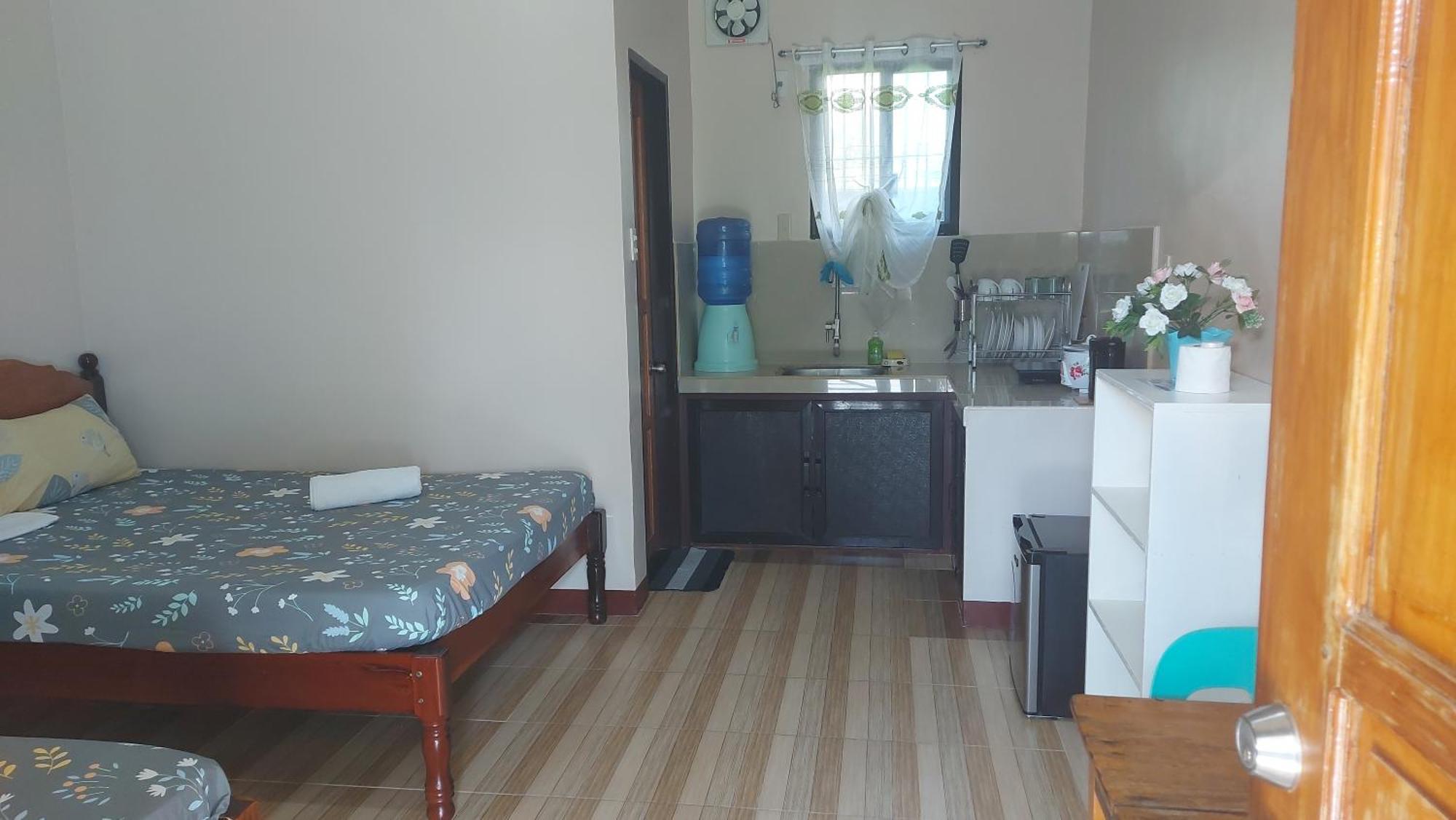 Gardenview Homestay Siargao ゼネラル・ルナ エクステリア 写真