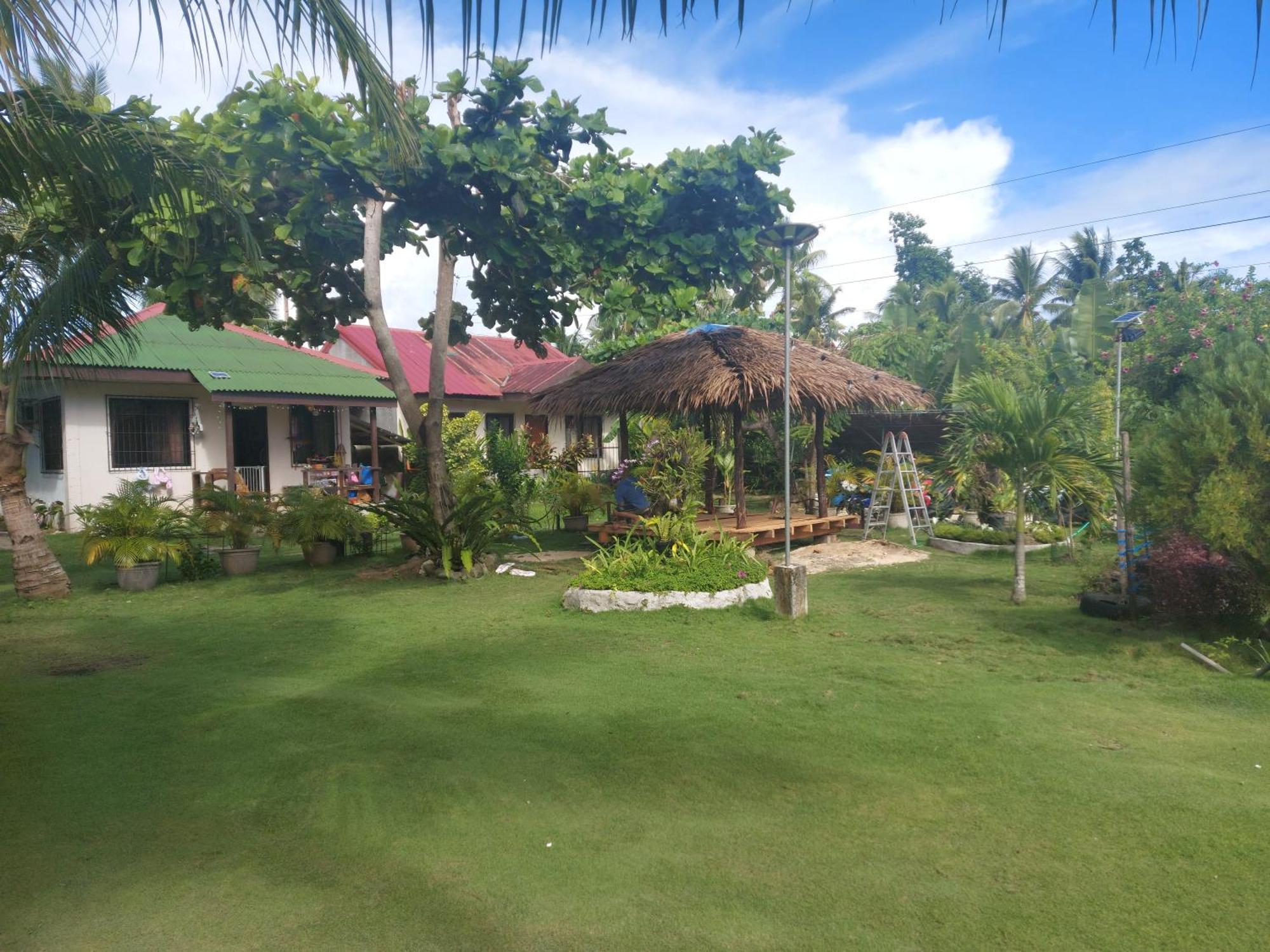 Gardenview Homestay Siargao ゼネラル・ルナ エクステリア 写真