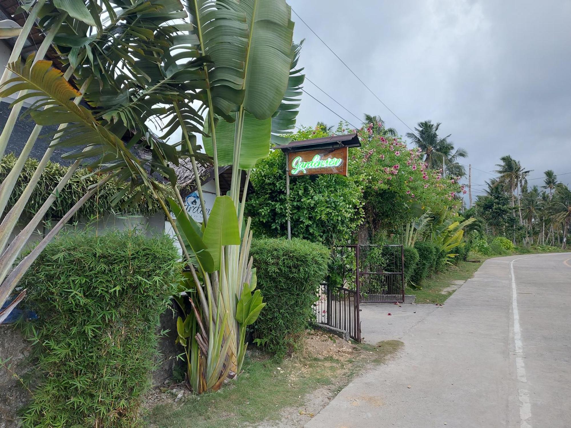Gardenview Homestay Siargao ゼネラル・ルナ エクステリア 写真
